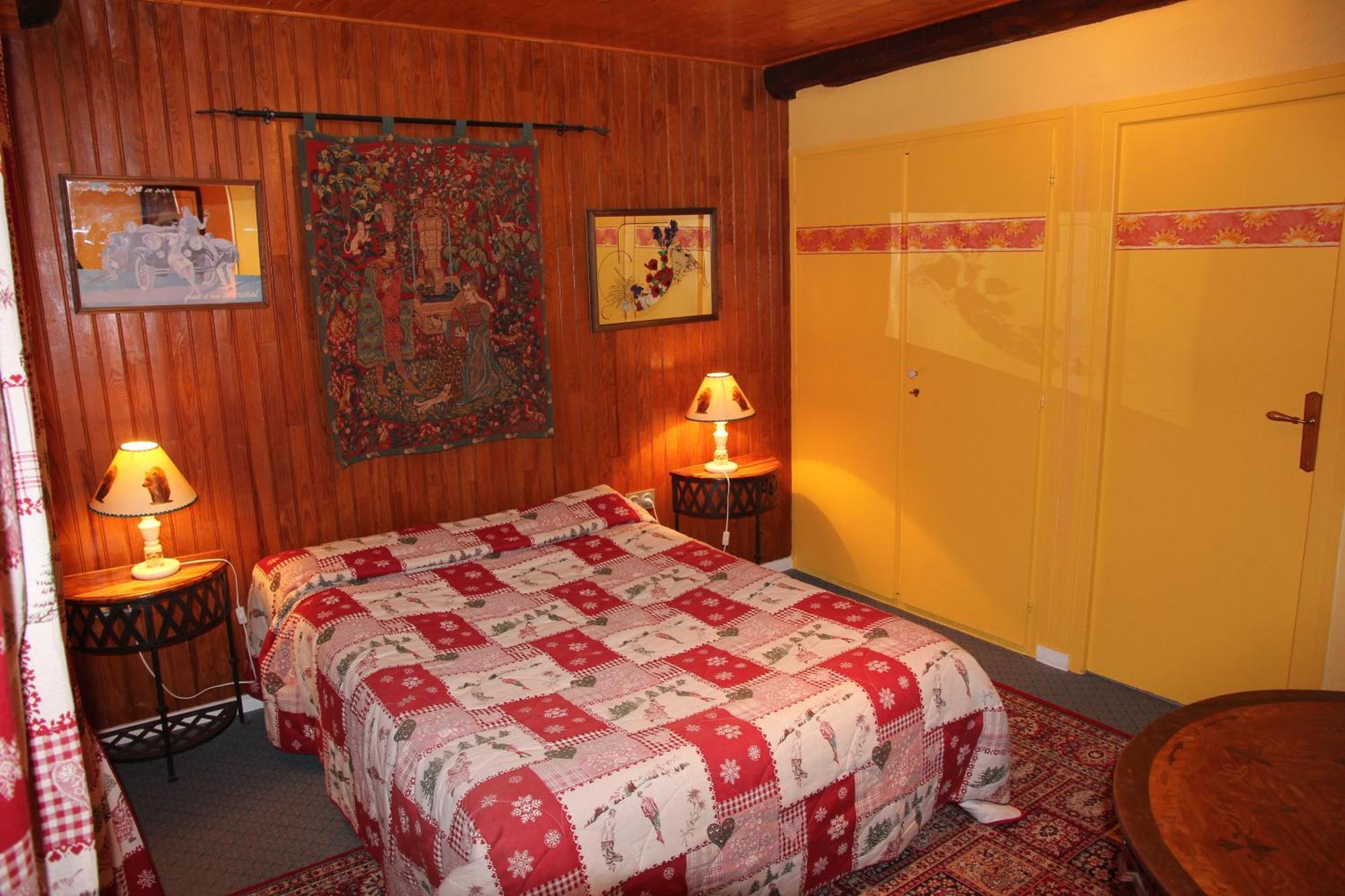 Guest House Chalet Saint Roch Albiez-Montrond Exterior photo